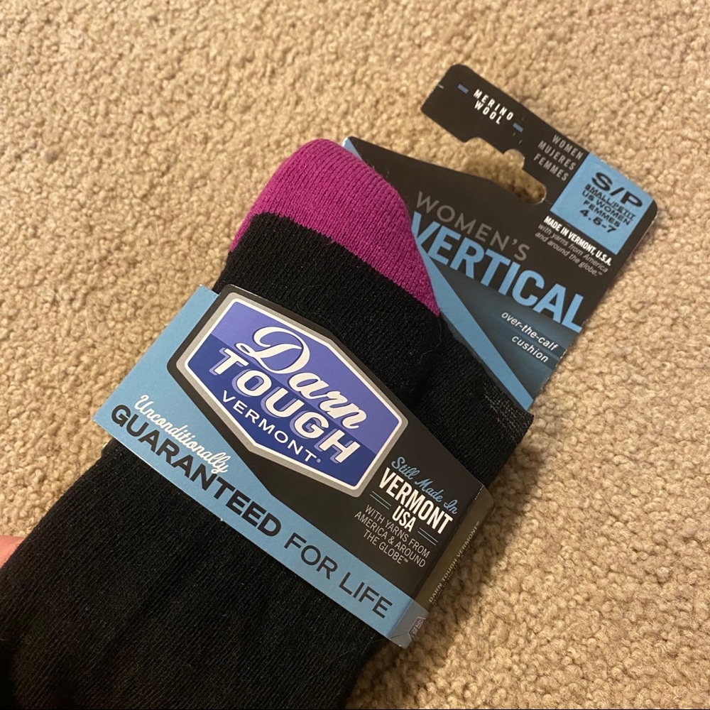 Darn Tough Women’s Vertical Ski Socks